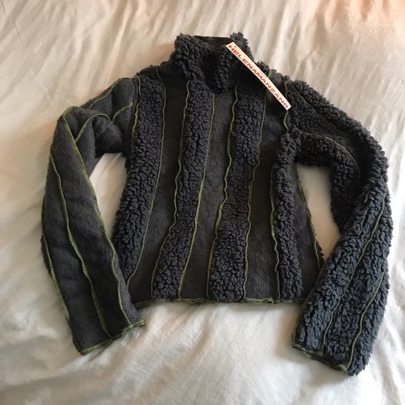 SOLD.NWT Helenamanzano Turtleneck - Picture 5 of 7
